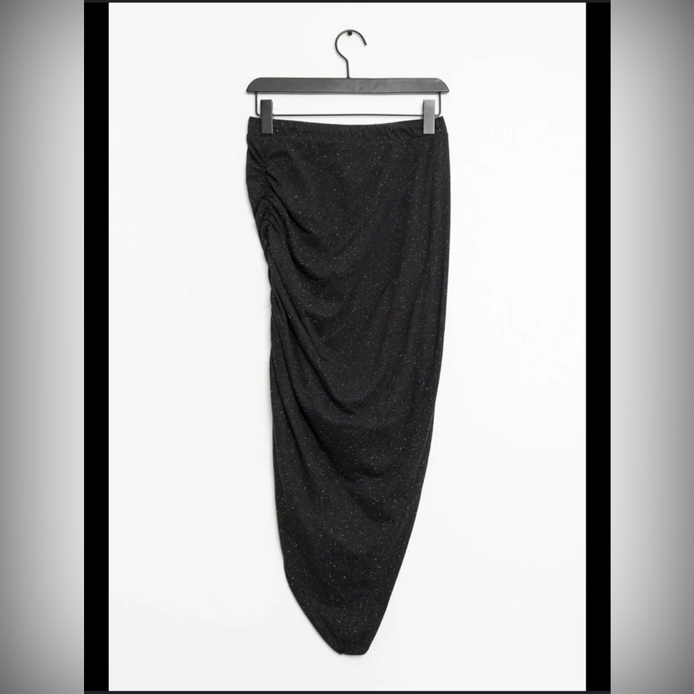 Noisy May Skirt with Bunched Sides